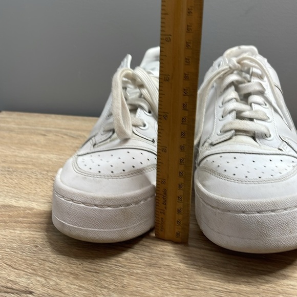 Adidas Forum Bold Sneakers Triple White Basketball 80’s Retro Athletic Size 8.5 - Picture 10 of 12